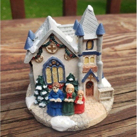 94' Crystal Falls Village "Unity Church" - Picture 3 of 12